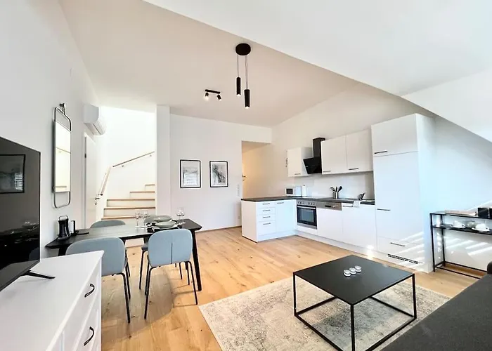 Orestaliving - Penthouse In 1020 Відень